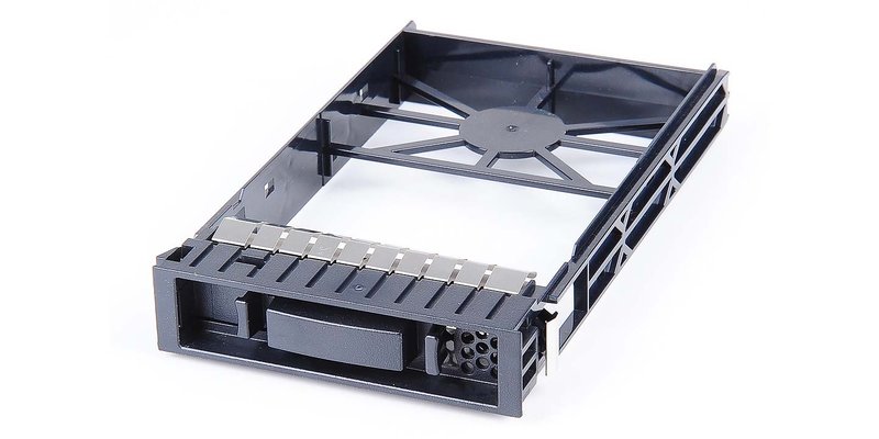 Заглушка 3.5" для сервера HP G5 / G6 / G7 довга або коротка (Б/У) Заглушка 3.5" для сервера HP G5 / G6 / G7 довга або коротка (Б/У)
